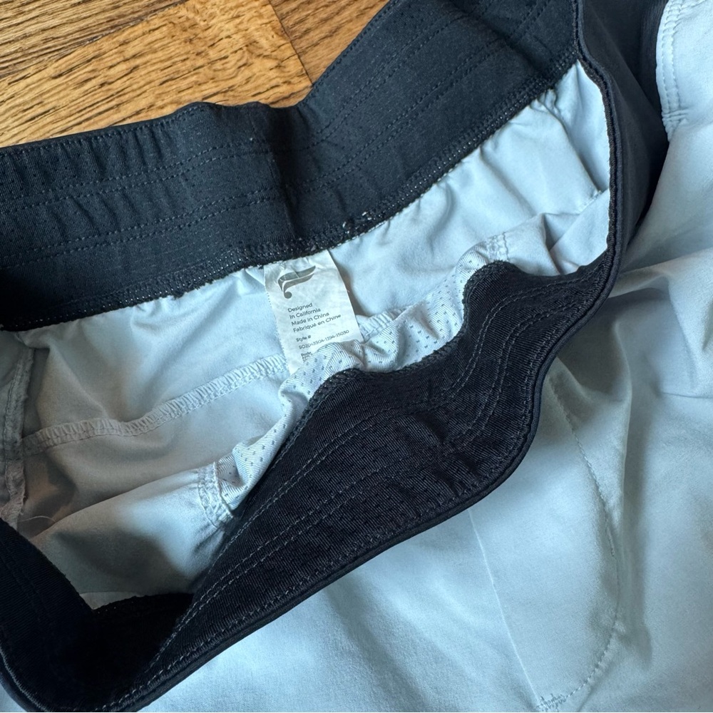 Fabletics Shorts - Picture 4 of 5